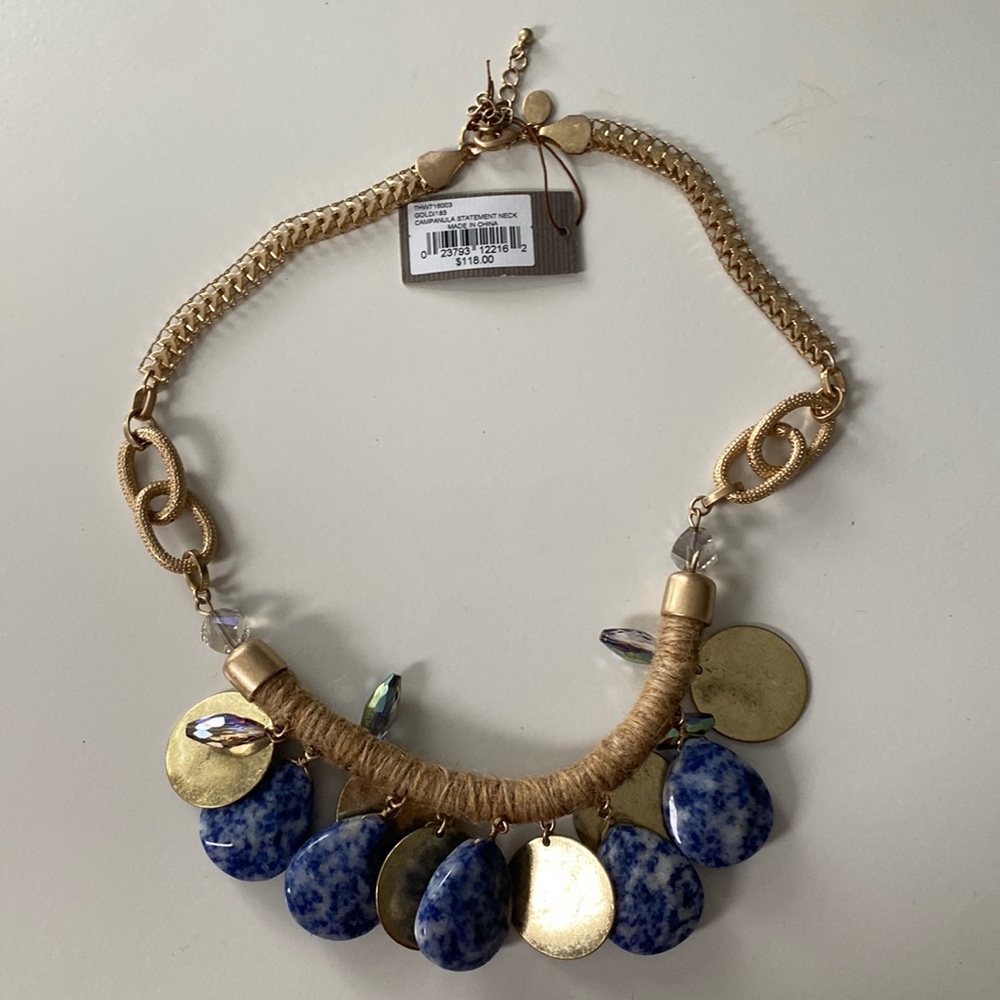 Tommy Bahama statement necklace